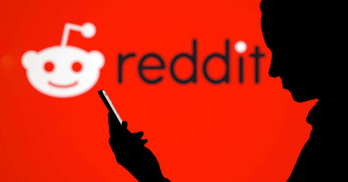 Shutterstock 2316729385